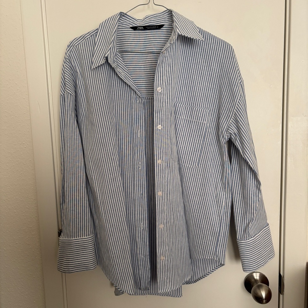 Zara Striped Blue & White Pocket Button Down Sz small